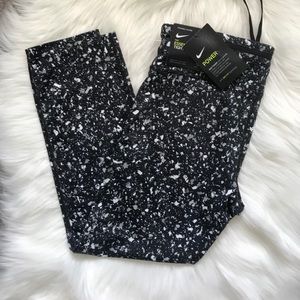 Nike leggings